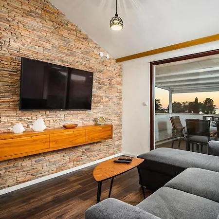 Sunset Premium Πόρετς